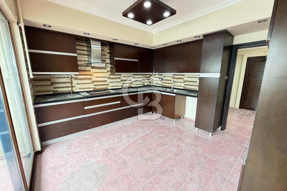 YILDIZLI CANIM SİTESİ'NDE DENİZ MANZARALI KİRALIK 3+1 DAİRE