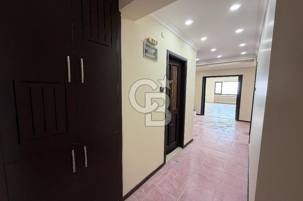 YILDIZLI CANIM SİTESİ'NDE DENİZ MANZARALI KİRALIK 3+1 DAİRE