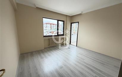 YILDIZLI CANIM SİTESİ'NDE DENİZ MANZARALI KİRALIK 3+1 DAİRE