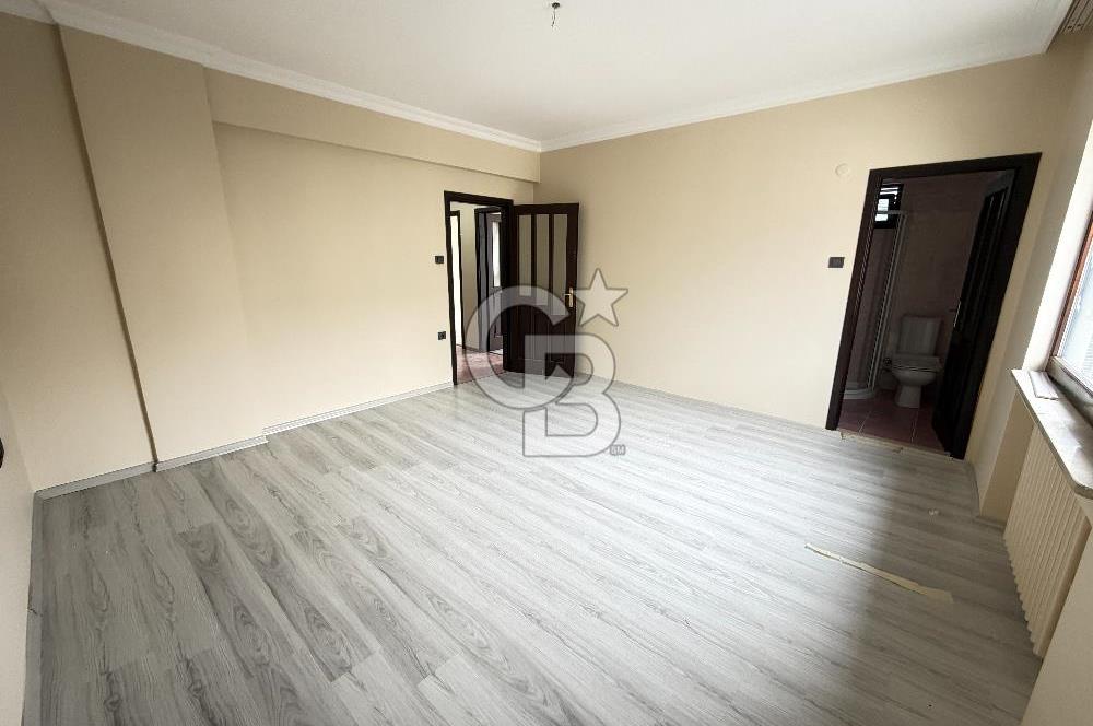 YILDIZLI CANIM SİTESİ'NDE DENİZ MANZARALI KİRALIK 3+1 DAİRE