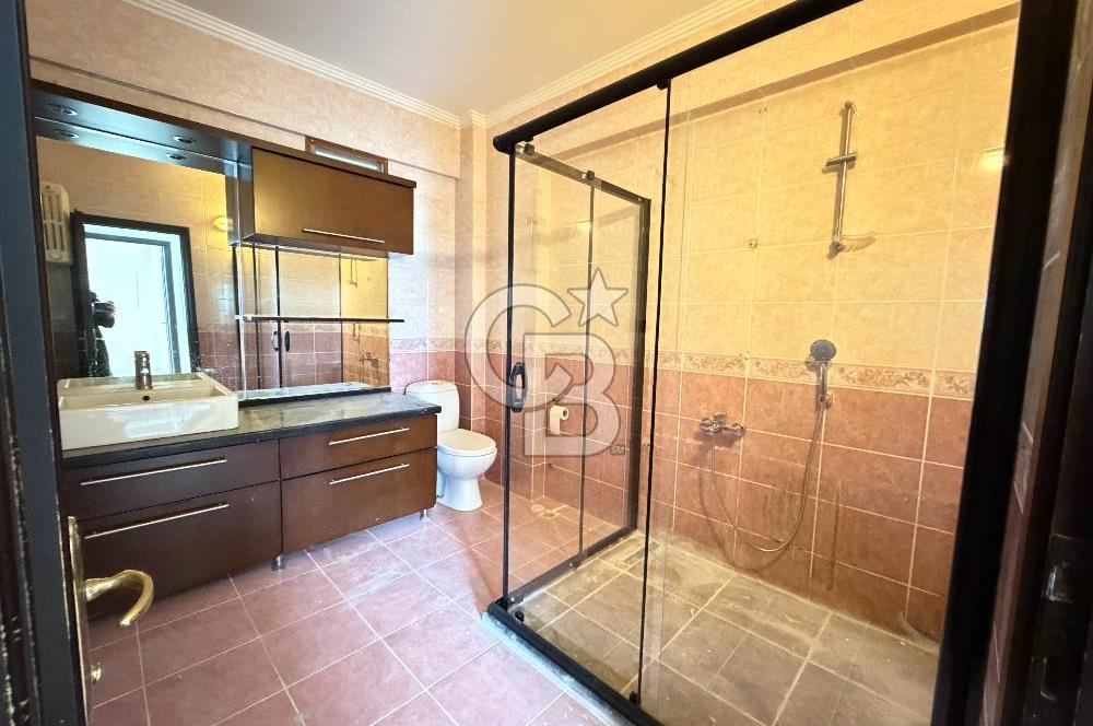 YILDIZLI CANIM SİTESİ'NDE DENİZ MANZARALI KİRALIK 3+1 DAİRE