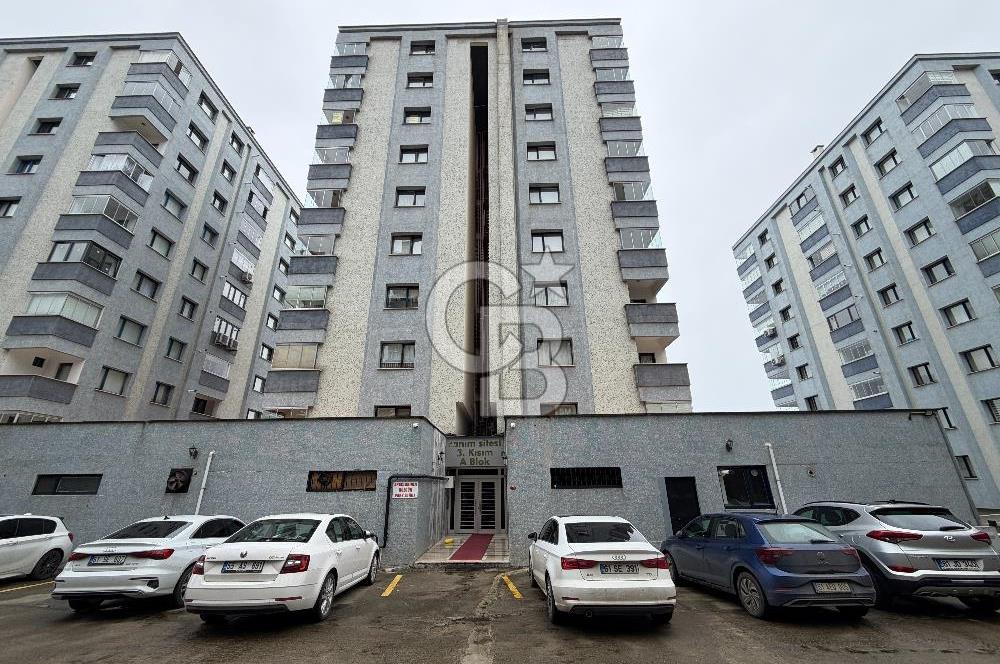 YILDIZLI CANIM SİTESİ'NDE DENİZ MANZARALI KİRALIK 3+1 DAİRE