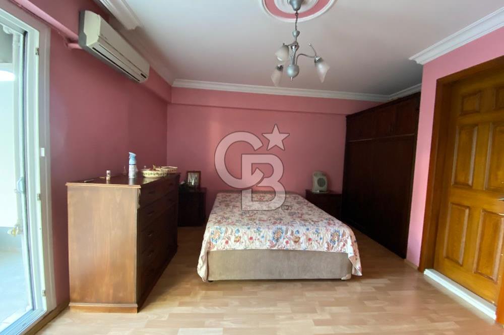 ŞEMİKLER YALI MAHALLESİNDE 4+1 GENİŞ VE KONFORLU SATILIK DAİRE