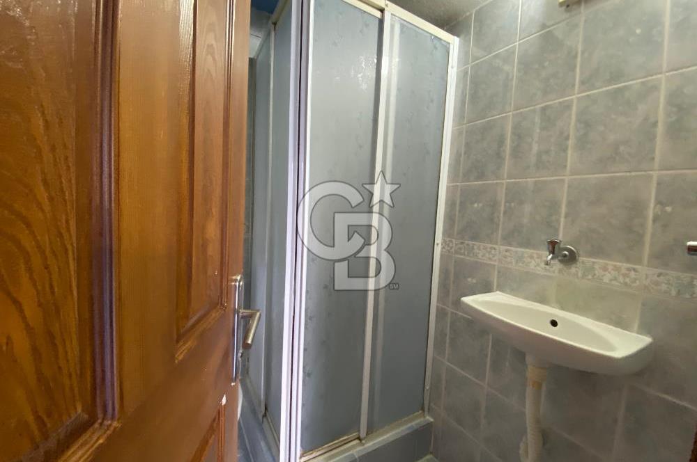 ŞEMİKLER YALI MAHALLESİNDE 4+1 GENİŞ VE KONFORLU SATILIK DAİRE