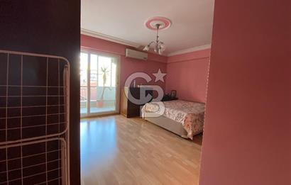 ŞEMİKLER YALI MAHALLESİNDE 4+1 GENİŞ VE KONFORLU SATILIK DAİRE