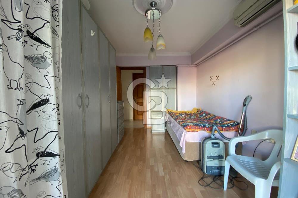ŞEMİKLER YALI MAHALLESİNDE 4+1 GENİŞ VE KONFORLU SATILIK DAİRE