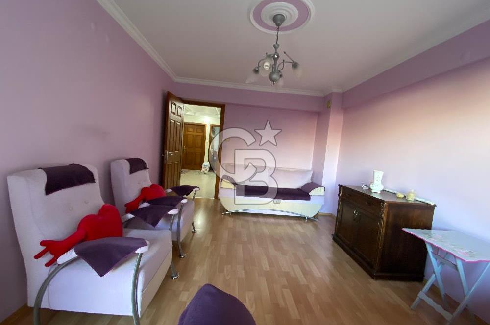 ŞEMİKLER YALI MAHALLESİNDE 4+1 GENİŞ VE KONFORLU SATILIK DAİRE