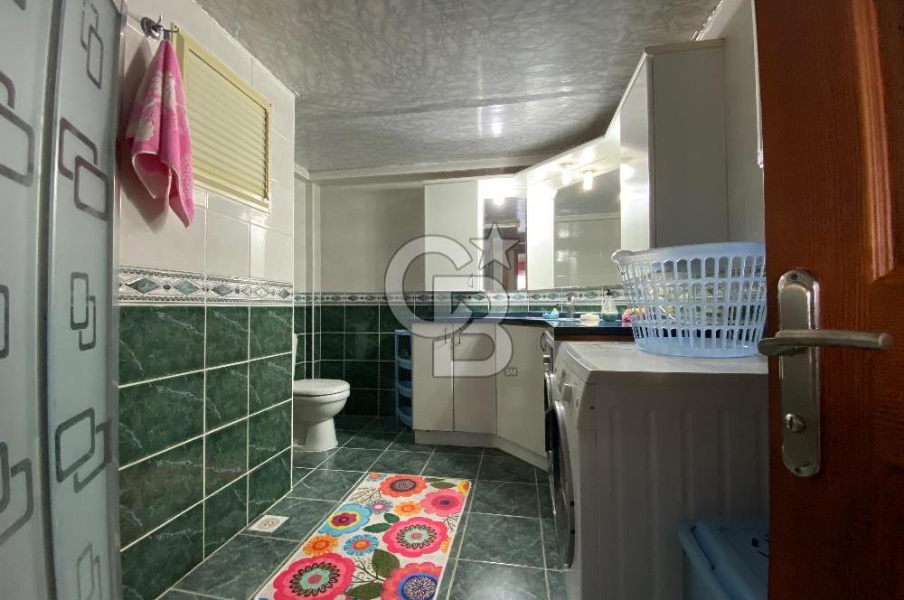 ŞEMİKLER YALI MAHALLESİNDE 4+1 GENİŞ VE KONFORLU SATILIK DAİRE