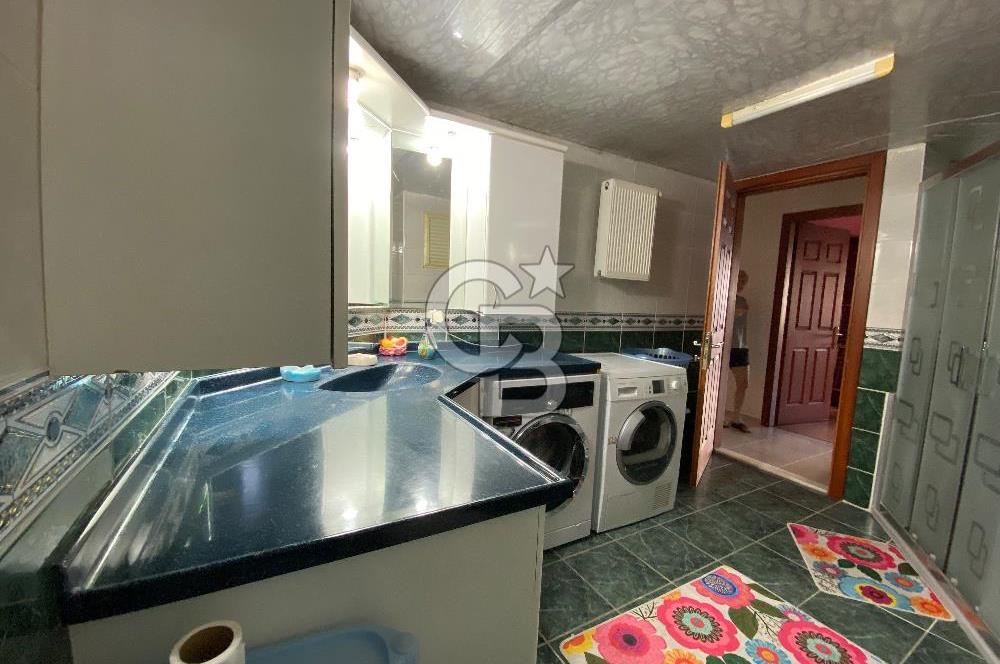 ŞEMİKLER YALI MAHALLESİNDE 4+1 GENİŞ VE KONFORLU SATILIK DAİRE