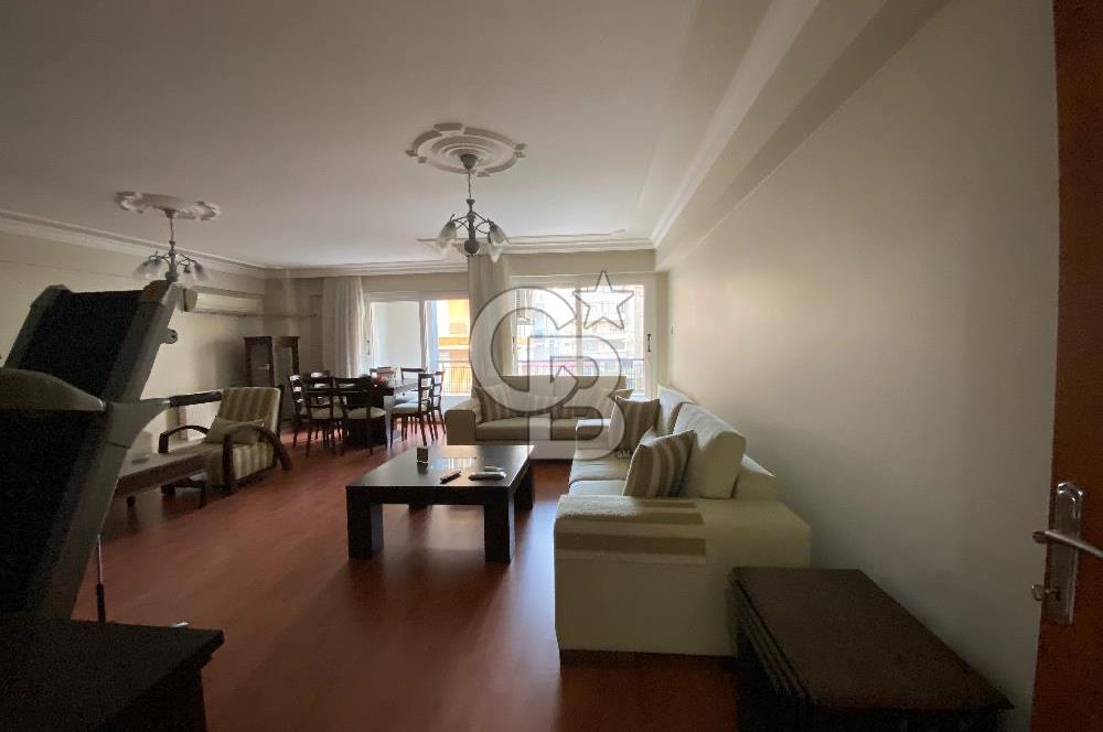 ŞEMİKLER YALI MAHALLESİNDE 4+1 GENİŞ VE KONFORLU SATILIK DAİRE