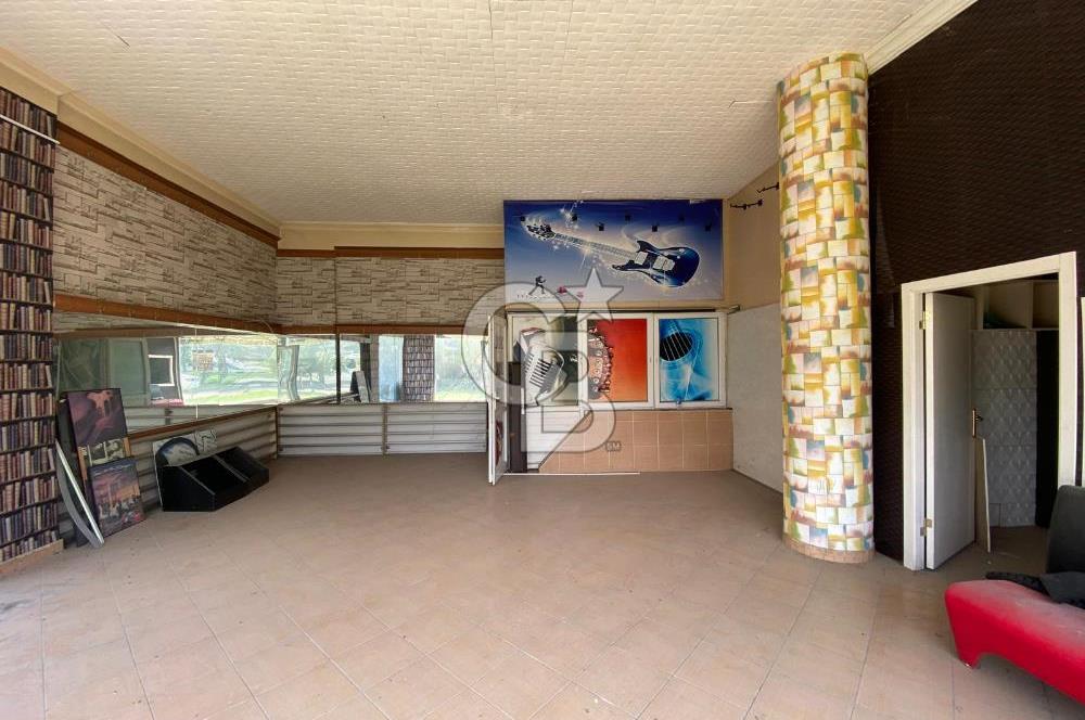 SİNCAN MARAŞAL ÇAKMAKDA ATATÜRK CAD YAKINI DEPOLU SATILIK DÜKKAN