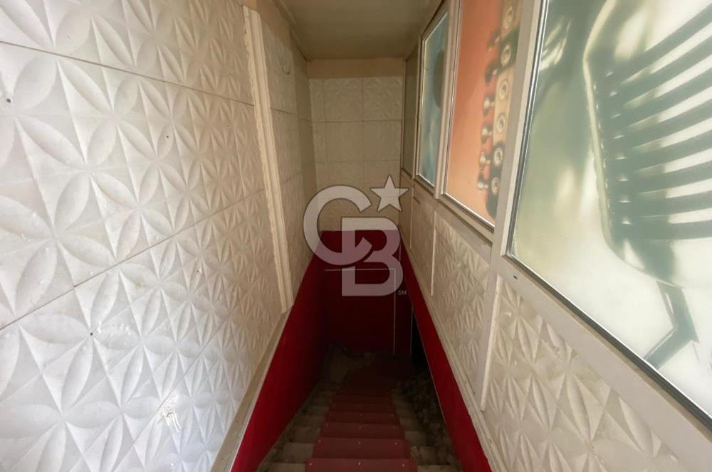 SİNCAN MARAŞAL ÇAKMAKDA ATATÜRK CAD YAKINI DEPOLU SATILIK DÜKKAN