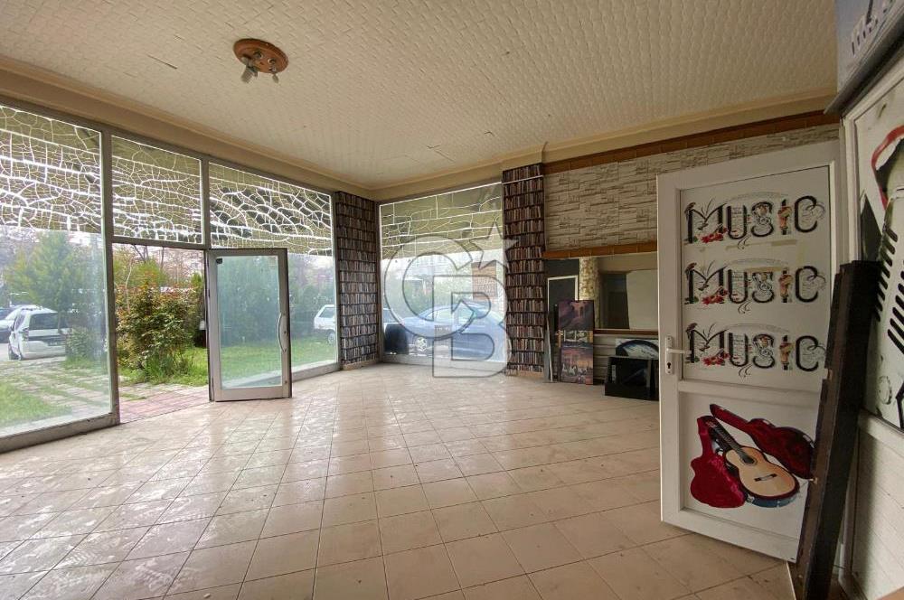 SİNCAN MARAŞAL ÇAKMAKDA ATATÜRK CAD YAKINI DEPOLU SATILIK DÜKKAN