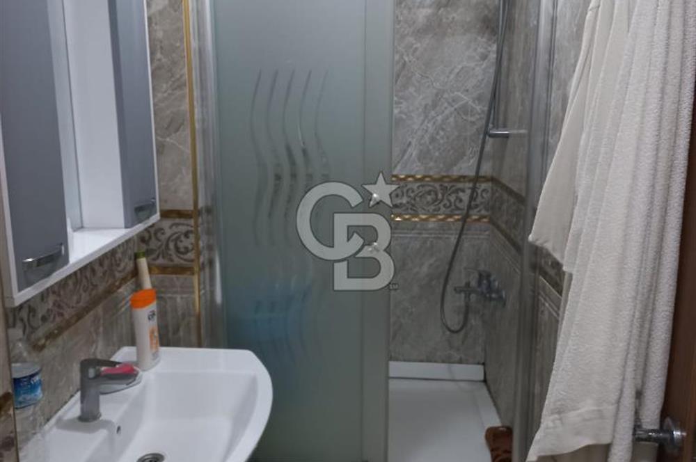 Fatih Ana Cadde Üzeri Satılık 2+1 Eşyalı Daire
