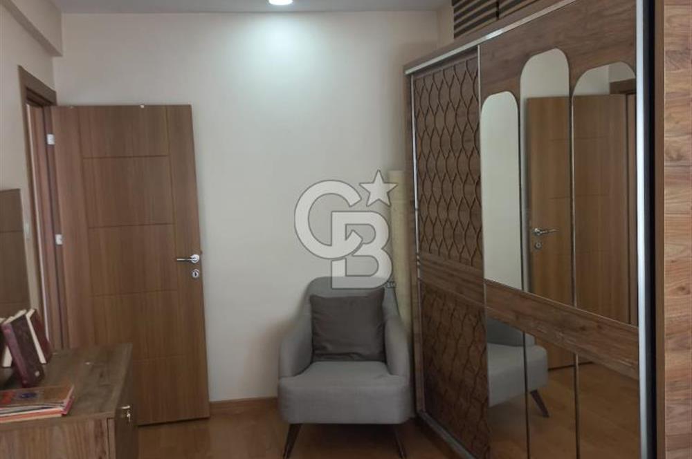 Fatih Ana Cadde Üzeri Satılık 2+1 Eşyalı Daire