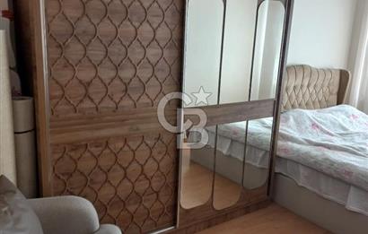 Fatih Ana Cadde Üzeri Satılık 2+1 Eşyalı Daire