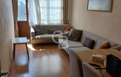 Fatih Ana Cadde Üzeri Satılık 2+1 Eşyalı Daire