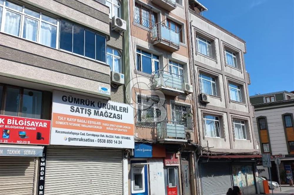 Fatih Ana Cadde Üzeri Satılık 2+1 Eşyalı Daire