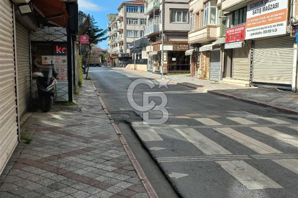 Fatih Ana Cadde Üzeri Satılık 2+1 Eşyalı Daire
