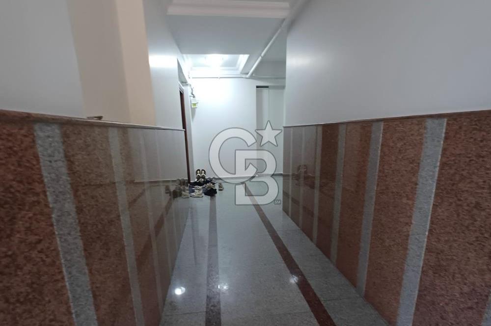 Maltepe Zümrütevler'de Satılık 3+1 Güney Cephe Daire