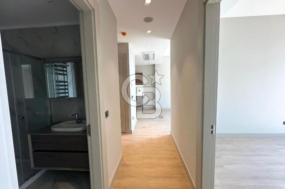 Evora İzmir`de Deniz ve Peyzaj Manzaralı 2+1 Kiralık Daire