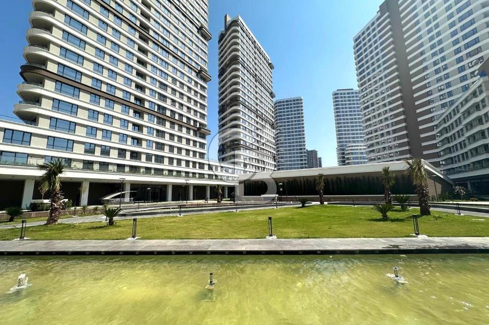 Evora İzmir`de Deniz ve Peyzaj Manzaralı 2+1 Kiralık Daire