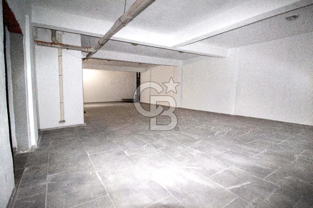 CB EAGLE'dan ÇEVRE YOLU ÜZERİNDE 600 m² SATILIK İŞ YERİ