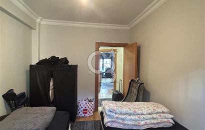 Kızıltoprak'ta genç binada eşyalı 2+1 daire