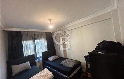 Kızıltoprak'ta genç binada eşyalı 2+1 daire