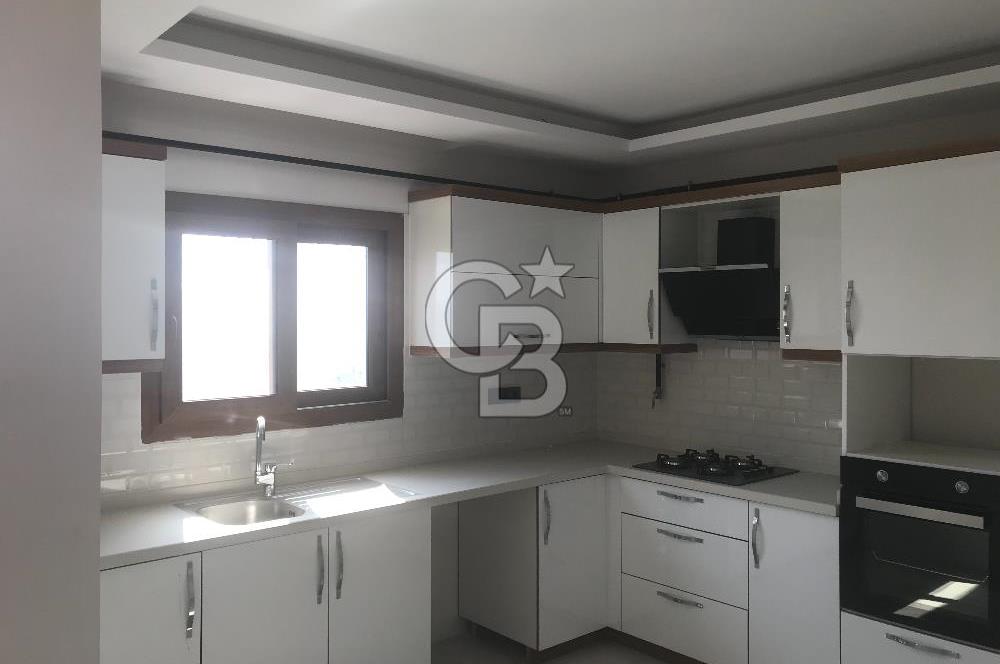 Yüreğir Akdeniz Mah. Havuzlu Site İçi Doğalgazlı Daire 2+1