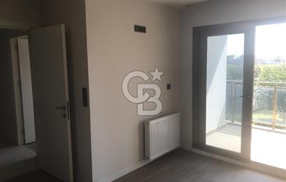 Yüreğir Akdeniz Mah. Havuzlu Site İçi Doğalgazlı Daire 2+1