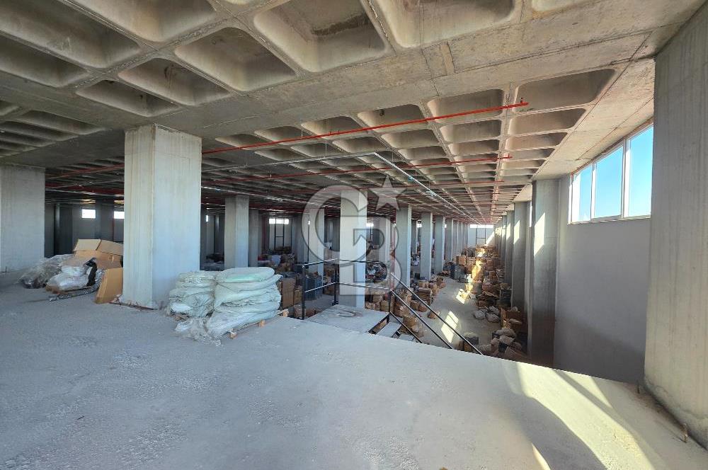 Hadımköy Ömerli Sanayi Kiralık 5.100 M2 İmalathane