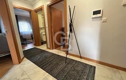 Kızıltoprak'ta genç binada eşyalı 2+1 daire