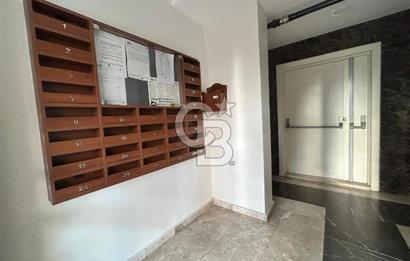 Kızıltoprak'ta genç binada eşyalı 2+1 daire