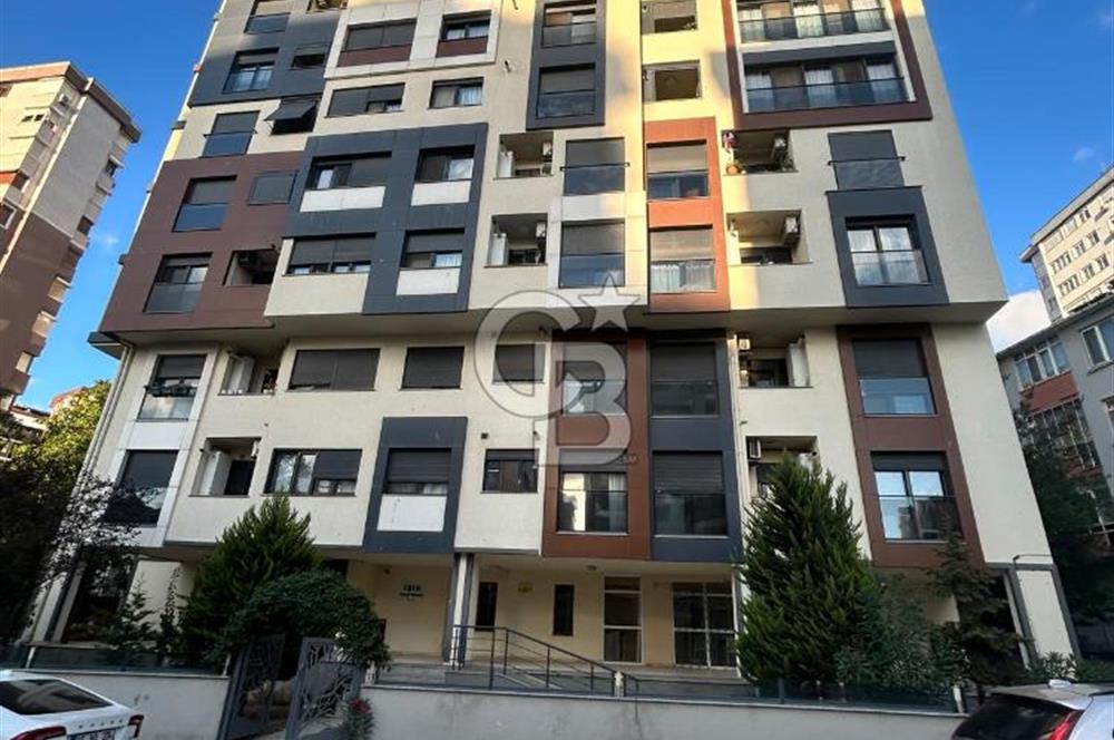 Kızıltoprak'ta genç binada eşyalı 2+1 daire