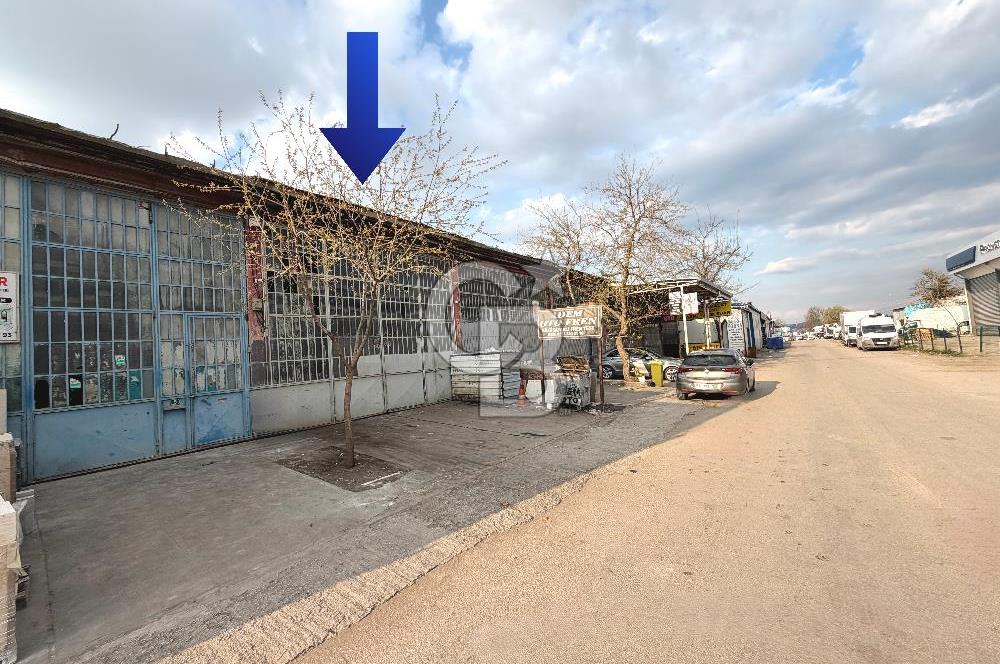 Otosansit 26. Blokta Değerli Konumda Kiralık Dükkan