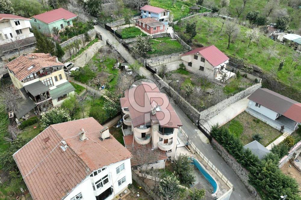 SATILIK BEYKOZDA ELMALI KÖYÜNDE MÜSTAKİL BAHÇELİ EV