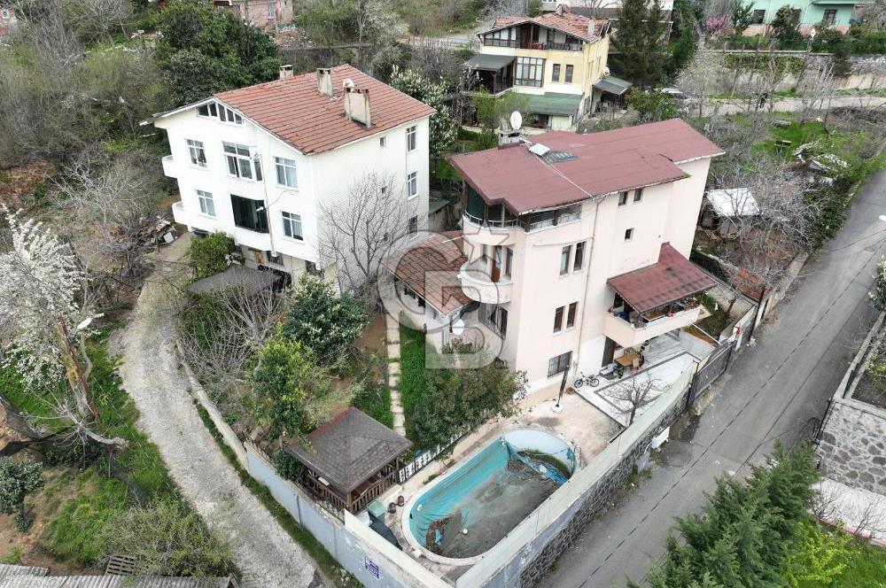 SATILIK BEYKOZDA ELMALI KÖYÜNDE MÜSTAKİL BAHÇELİ EV