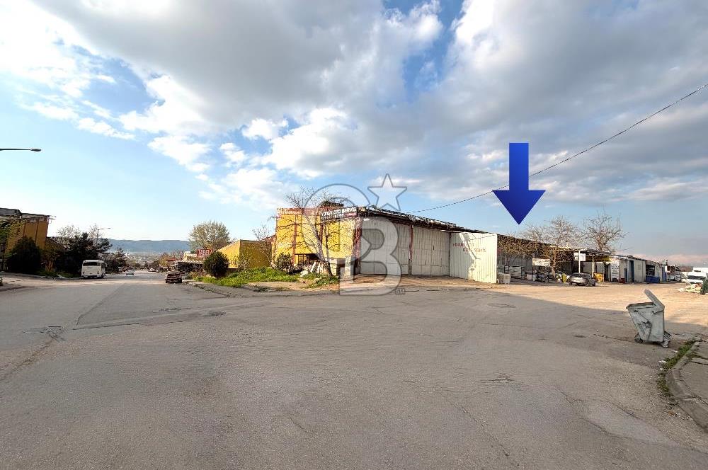 Otosansit 26. Blokta Değerli Konumda Kiralık Dükkan