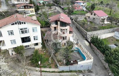 SATILIK BEYKOZDA ELMALI KÖYÜNDE MÜSTAKİL BAHÇELİ EV