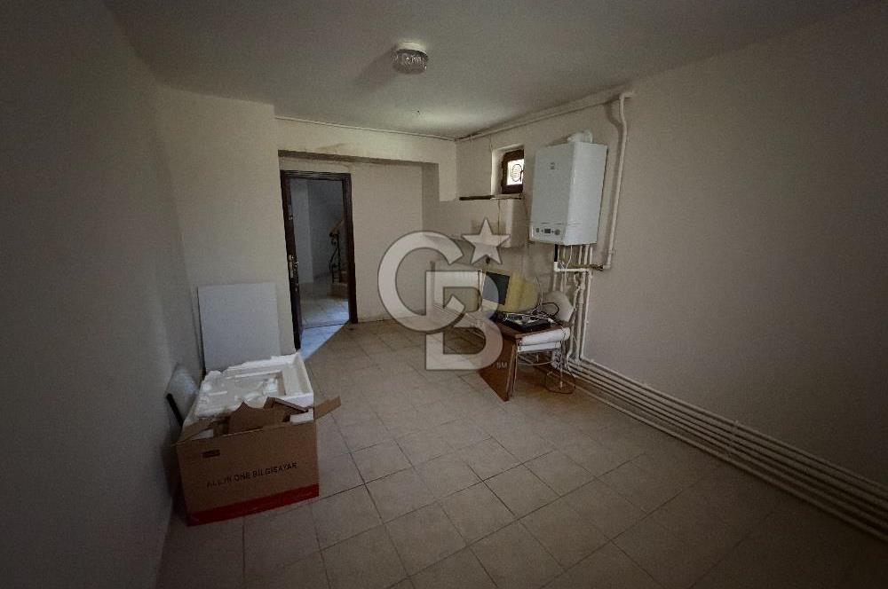 Geniş Bahçe + Sauna | 6+1 Villa | Merkezi Konum