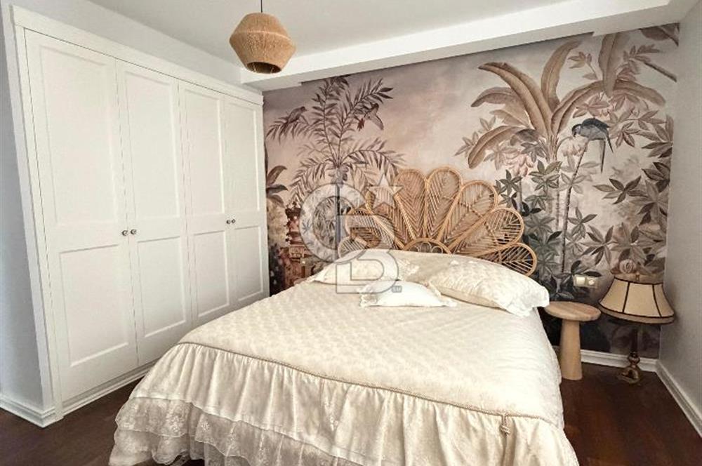 Yalı Konaklarında 260 m² Ferah | Özel Tasarım 4+2 Bahçe Dubleks