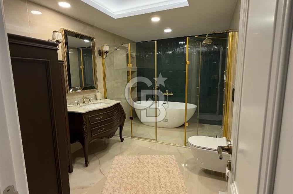 Yalı Konaklarında 260 m² Ferah | Özel Tasarım 4+2 Bahçe Dubleks