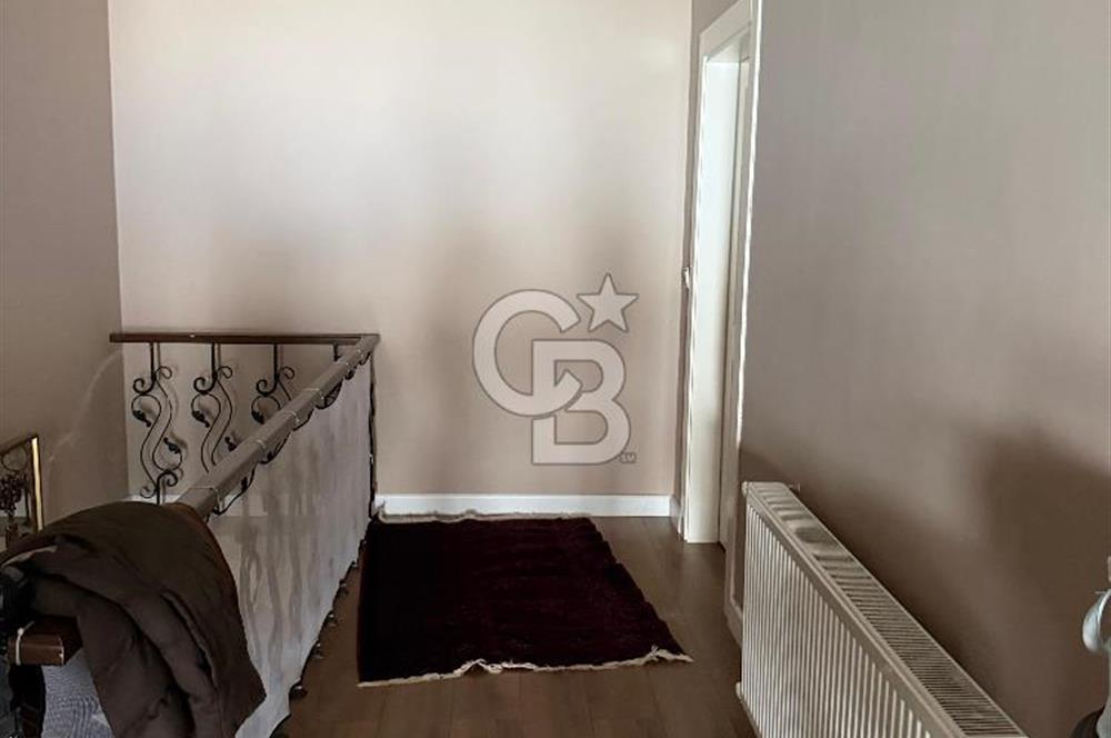 Yalı Konaklarında 260 m² Ferah | Özel Tasarım 4+2 Bahçe Dubleks