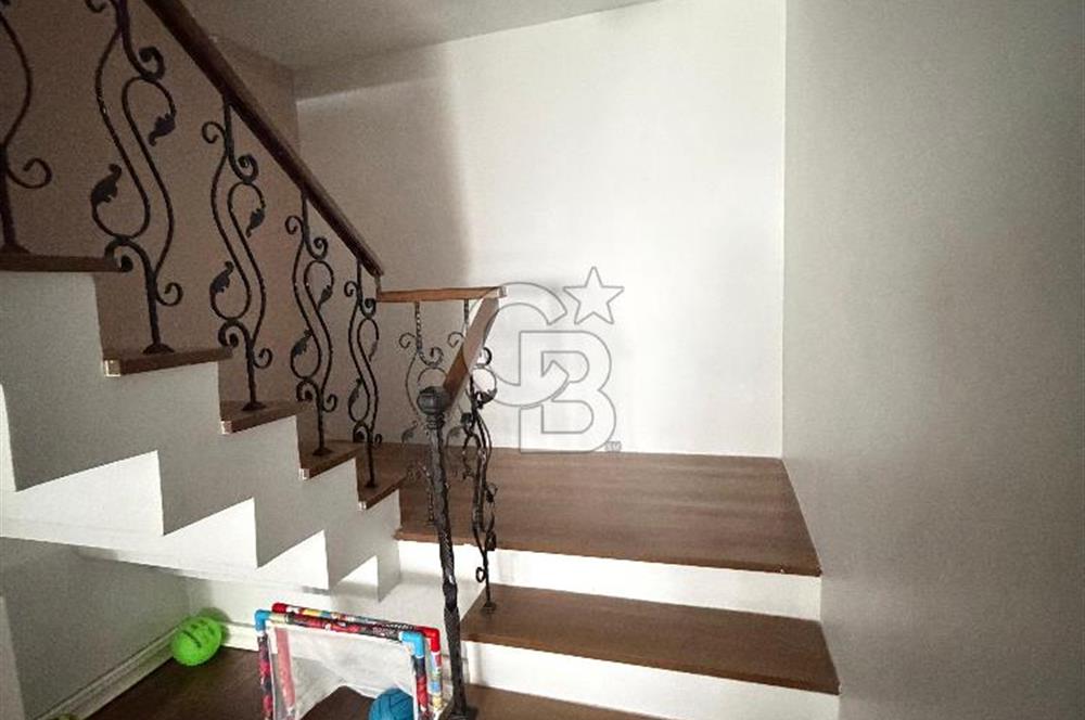 Yalı Konaklarında 260 m² Ferah | Özel Tasarım 4+2 Bahçe Dubleks