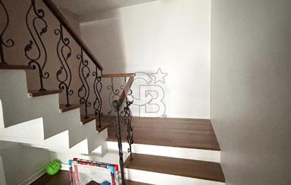 Yalı Konaklarında 260 m² Ferah | Özel Tasarım 4+2 Bahçe Dubleks