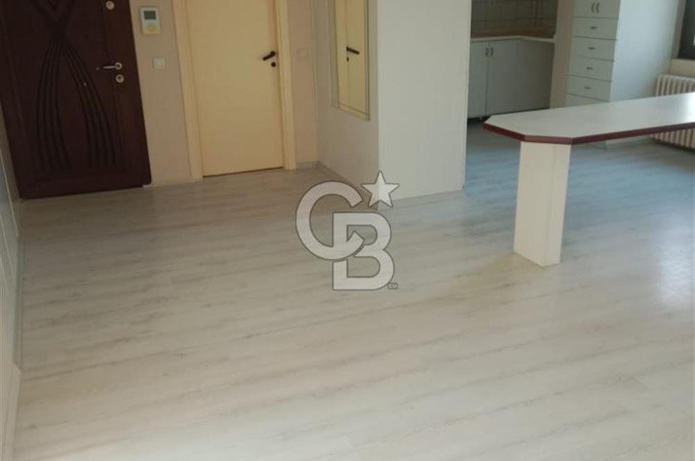 GÜZELSU SİTESİNDE İÇİ YENİ YAPILI KİRALIK DAİRE