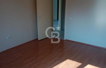 GÜZELSU SİTESİNDE İÇİ YENİ YAPILI KİRALIK DAİRE