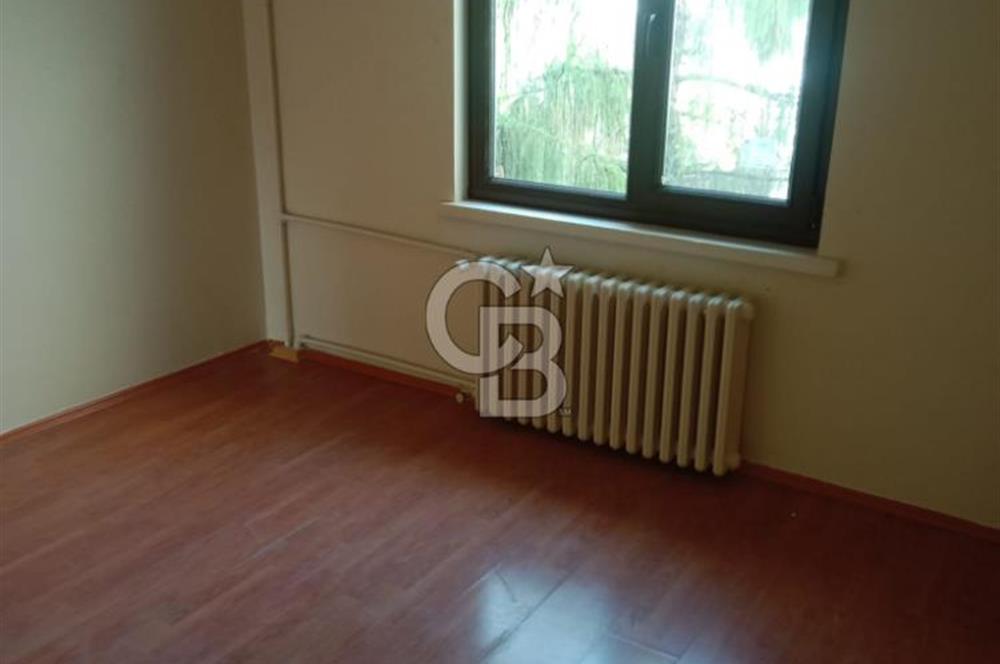 GÜZELSU SİTESİNDE İÇİ YENİ YAPILI KİRALIK DAİRE