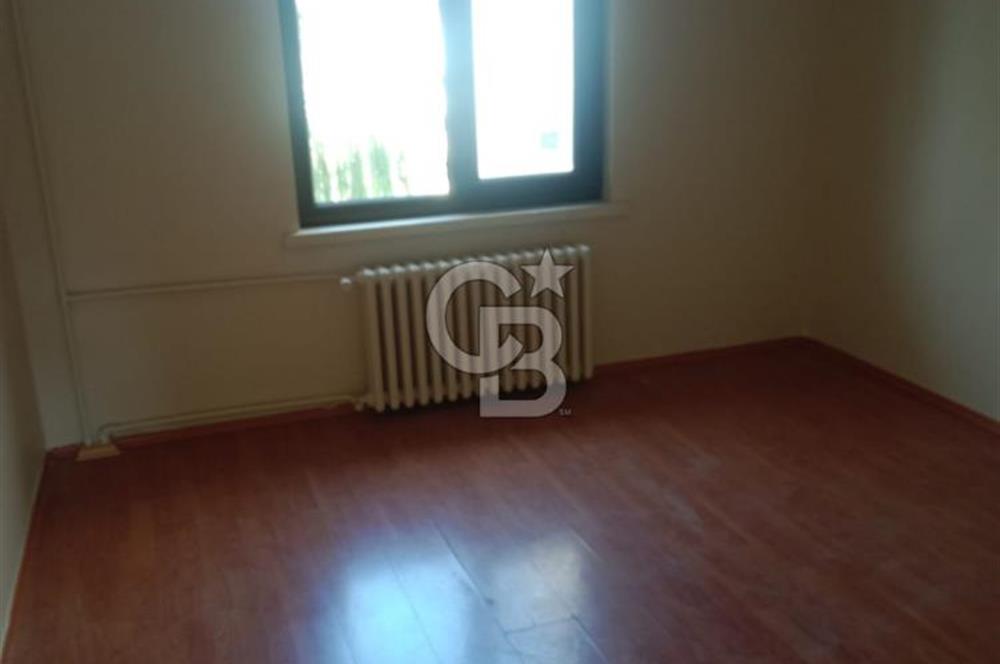 GÜZELSU SİTESİNDE İÇİ YENİ YAPILI KİRALIK DAİRE